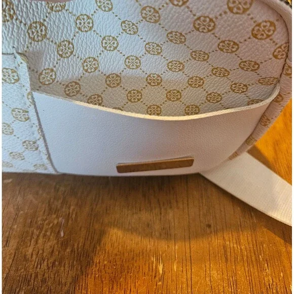 Belt Bag Fanny Pack Crossbody Bag Waist White Gold Adjustable Strap Zip Closure - Picture 9 of 10